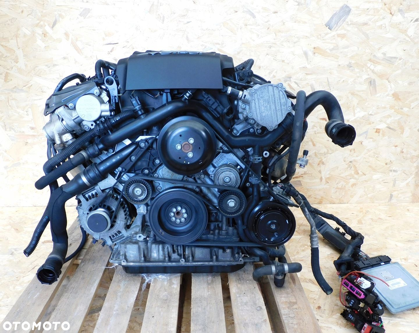 KOMPLETNY BENZYNOWY SILNIK AUDI A6 C7 A7 2.8 FSI CHV IDEALNY KOMPUTER - 2