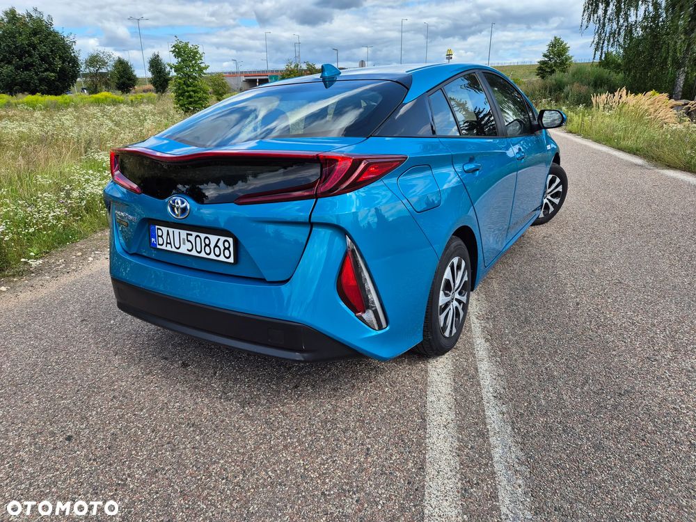 Toyota Prius Hybrid Comfort - 14