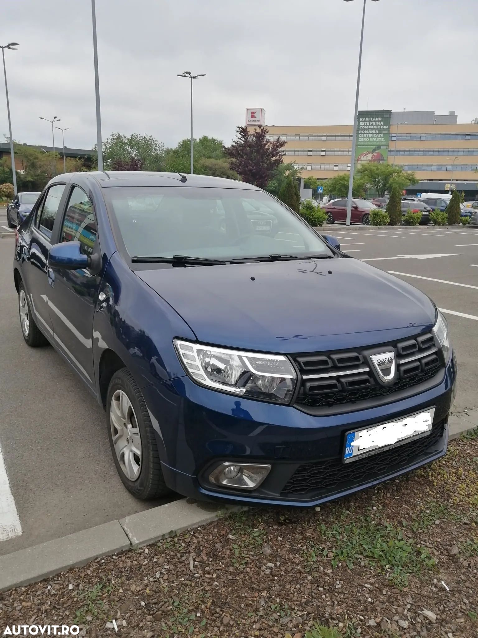Dacia Logan 0.9 TCe Easy-R Laureate - 1