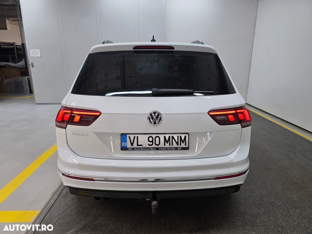 Volkswagen Tiguan - 5