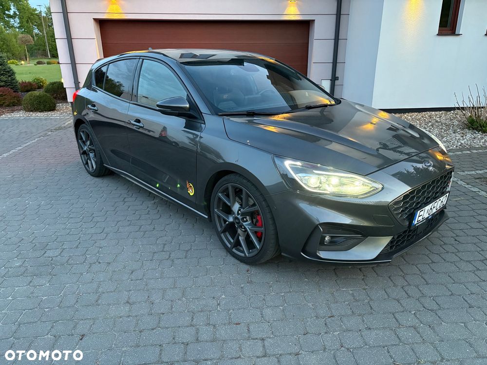 Ford Focus 2.3 EcoBoost ST - 8