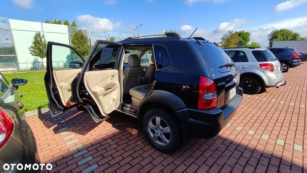 Hyundai Tucson 2.0 CRDi Premium - 11