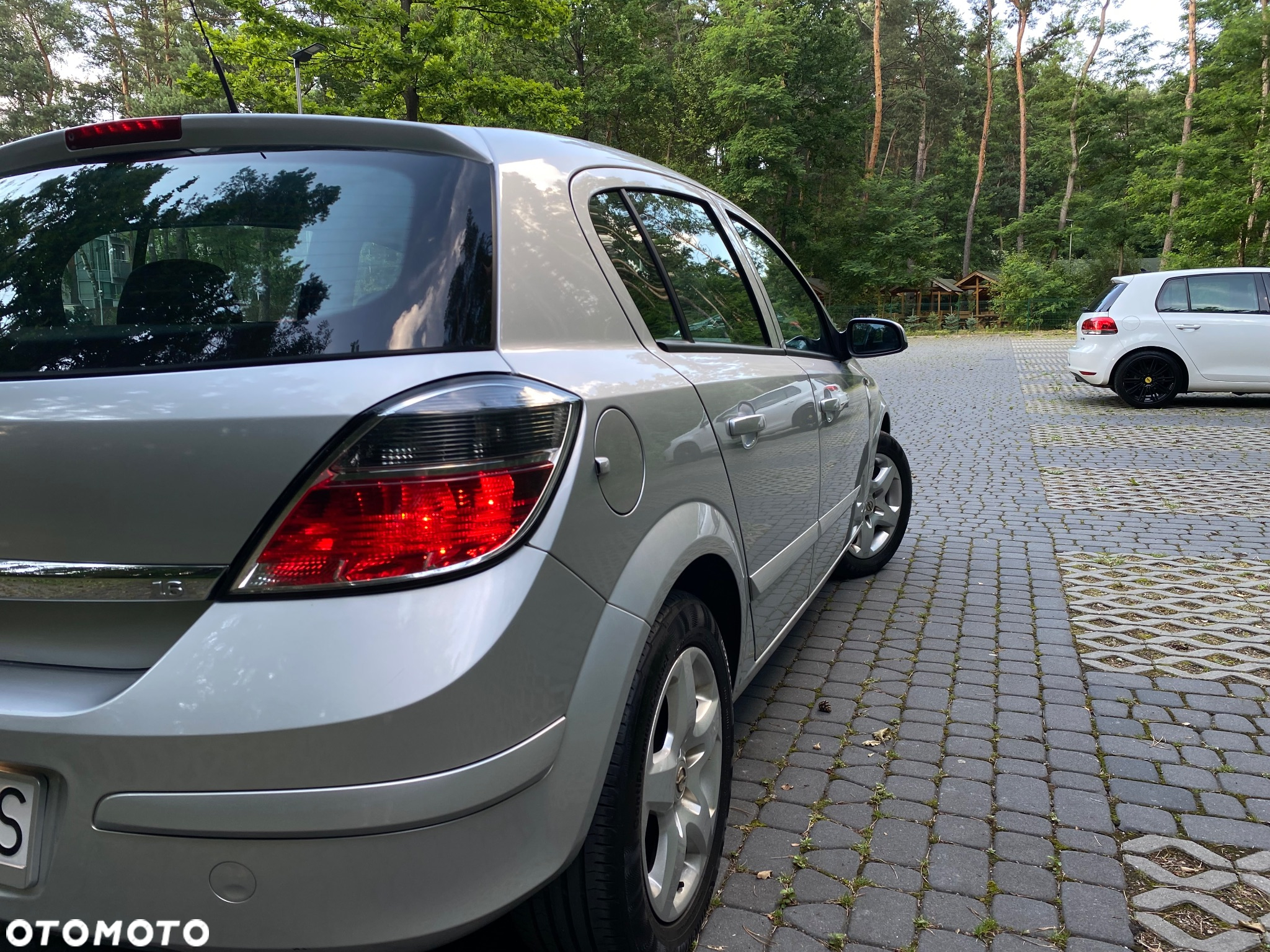 Opel Astra 1.6 Innovation - 11