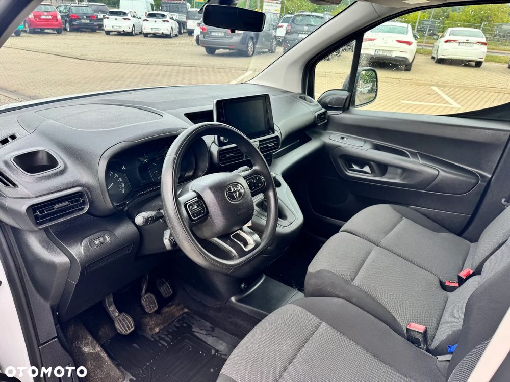Toyota PROACE CITY - 8