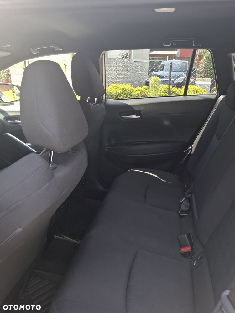 Toyota Corolla - 10
