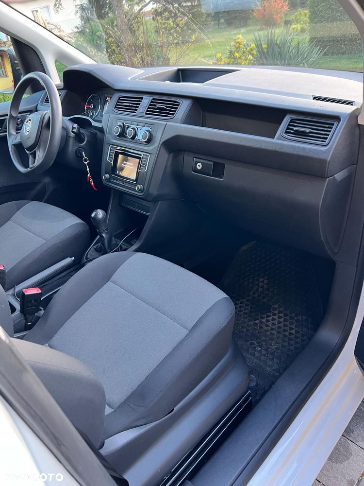 Volkswagen Caddy - 15