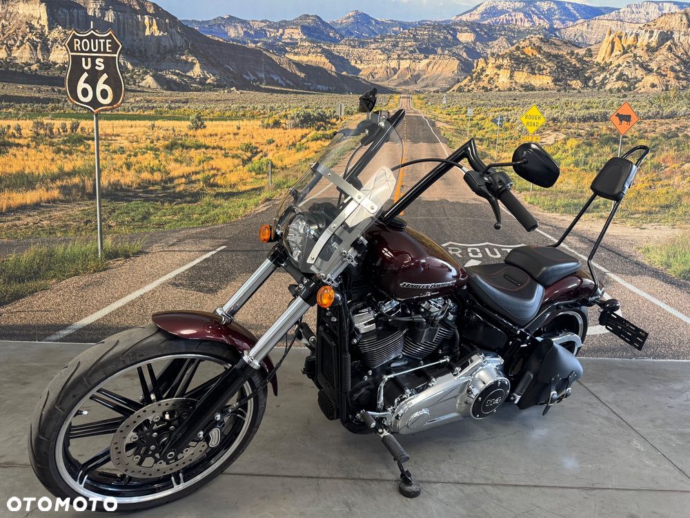 Harley-Davidson Softail Breakout - 7