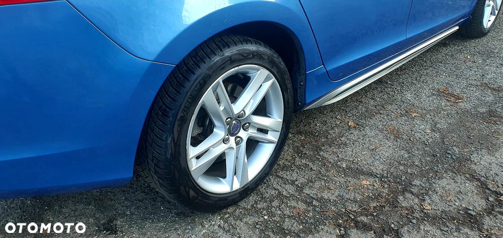 Volvo V60 D4 Geartronic Summum - 12