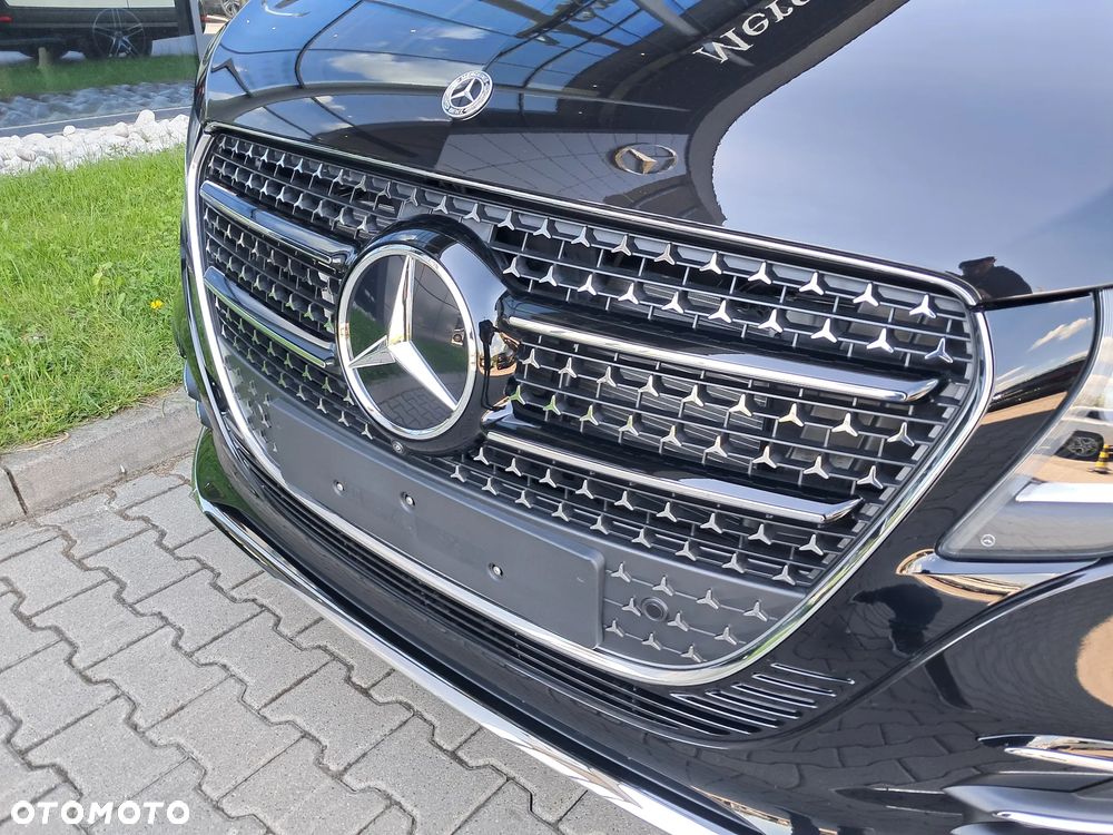 Mercedes-Benz Klasa V 300 d 4-Matic 9G-Tronic Exclusive (d³ugi) - 4