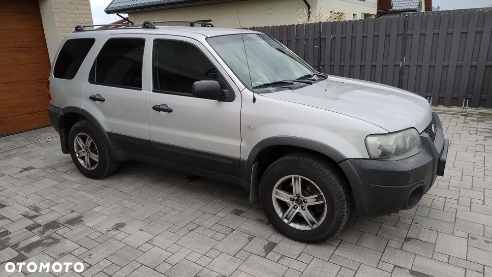 Ford Maverick Highclass - 13