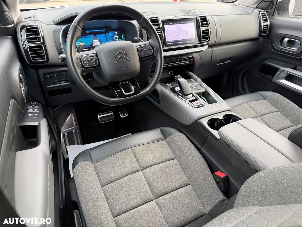 Citroën C5 Aircross 1.6 PHEV FWD 225 EAT8 Shine - 24