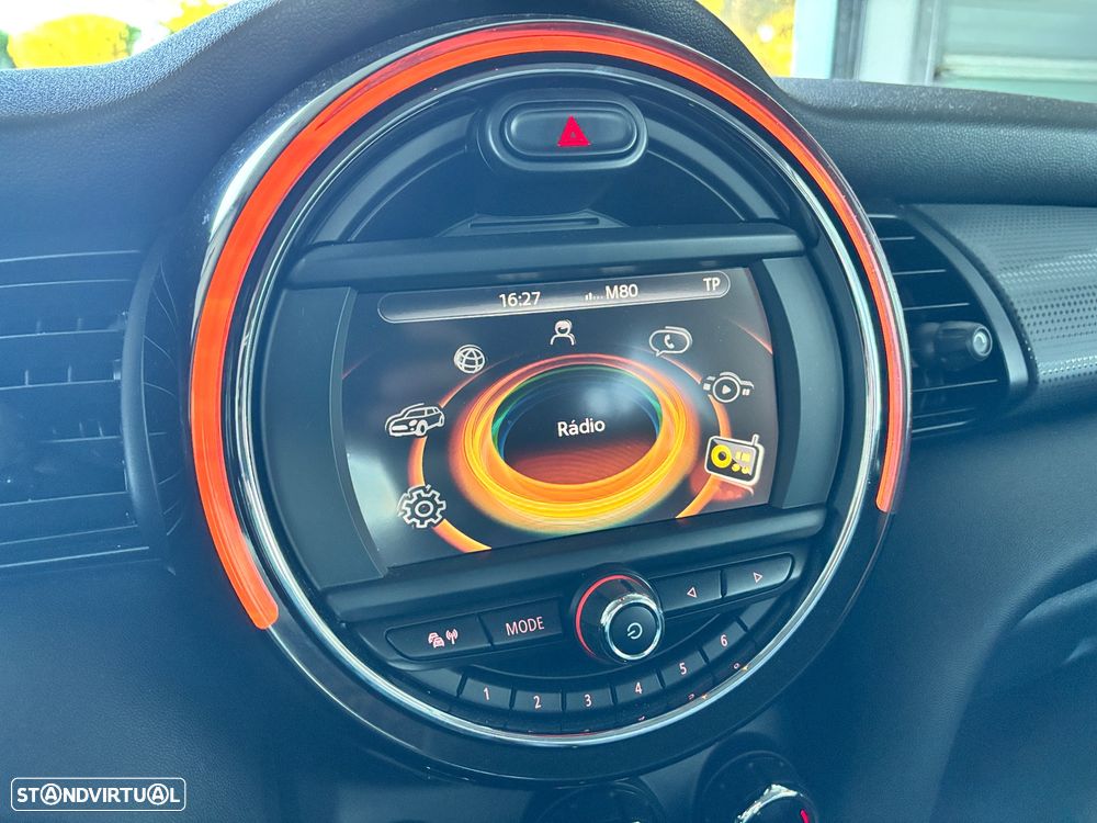 MINI 3 Portas Cooper D Auto - 8