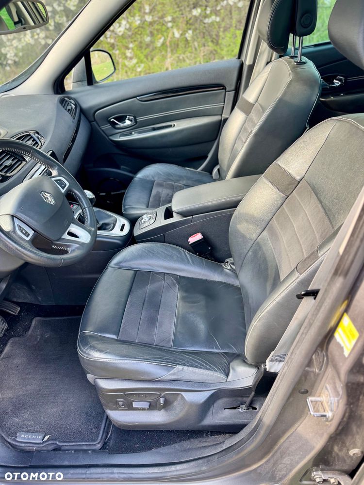 Renault Grand Scenic Gr 2.0 dCi Bose - 17