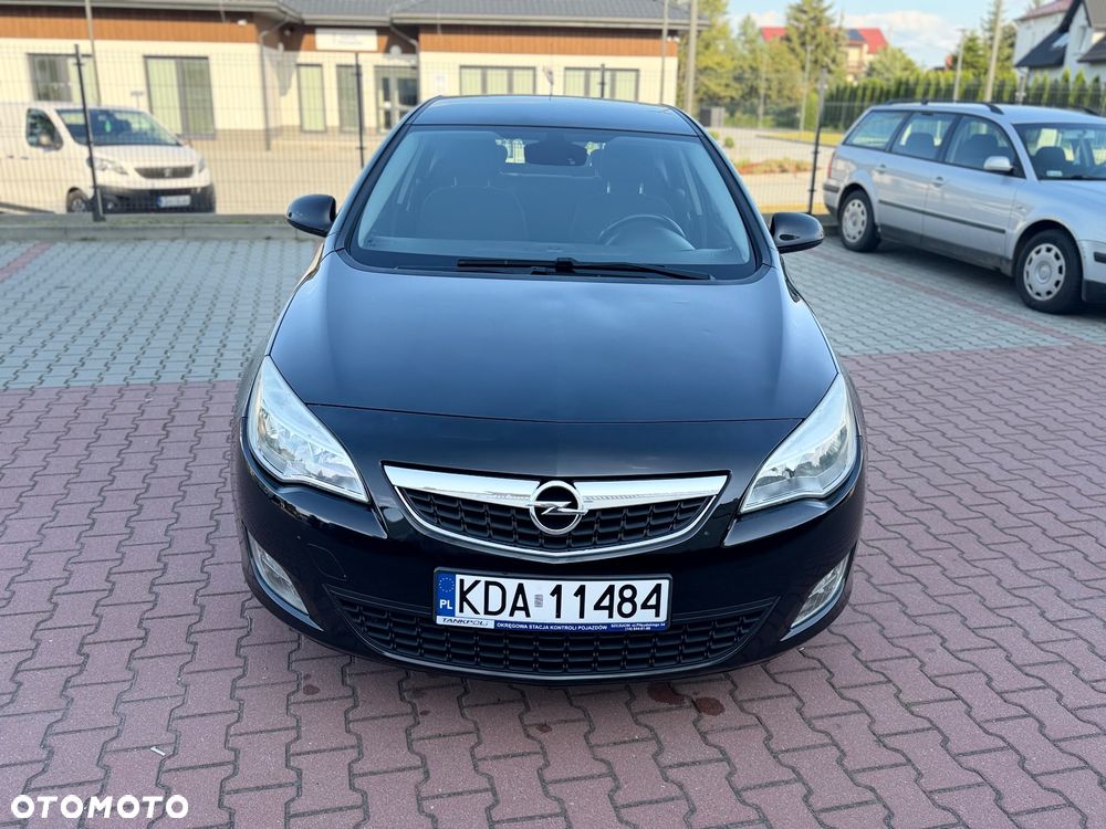 Opel Astra - 9