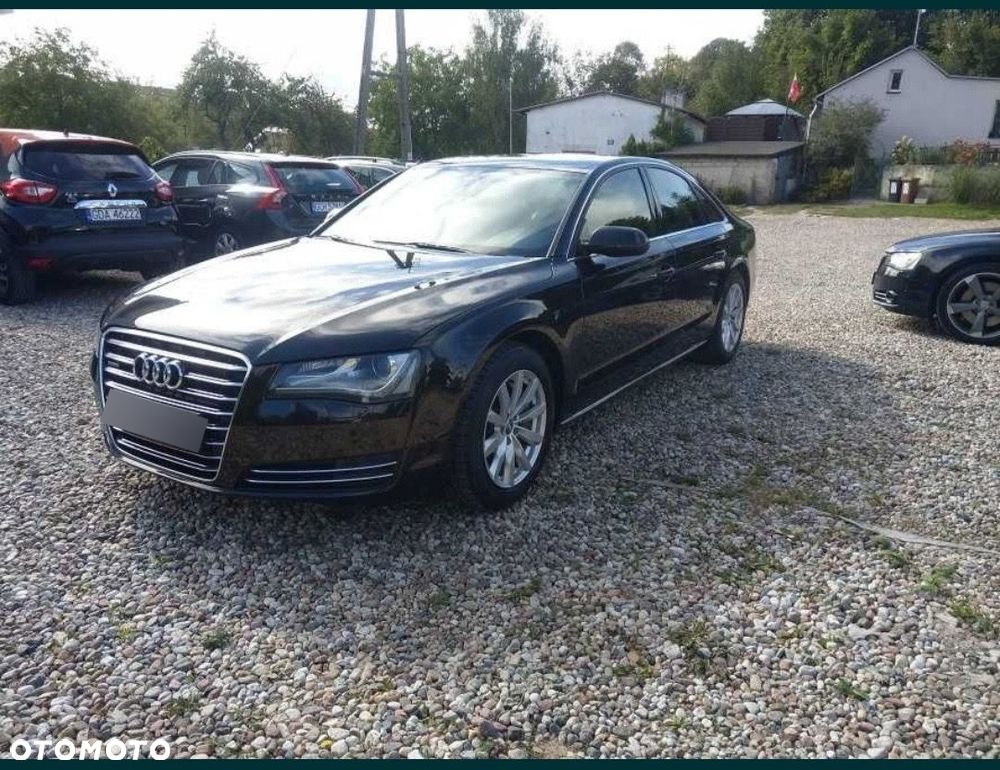 Audi A8 - 6