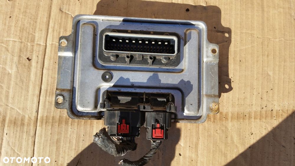 chrysler 300c moduł komfortu p04692230ag - 2