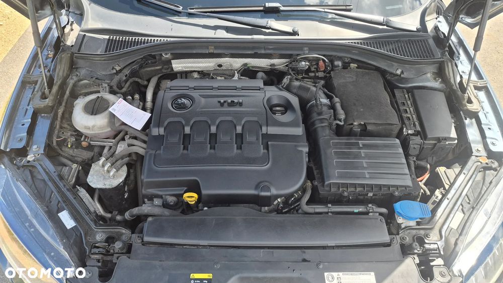 Skoda Superb 2.0 TDI Style - 26