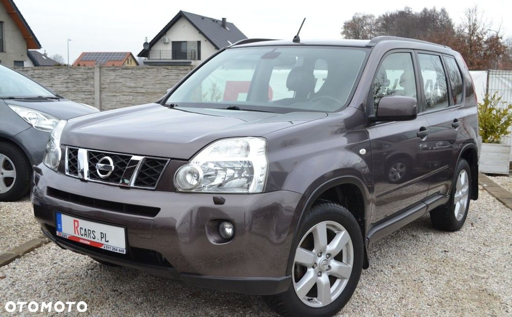 Nissan X-Trail 2.0 dCi 4x4 DPF Automatik LE - 13