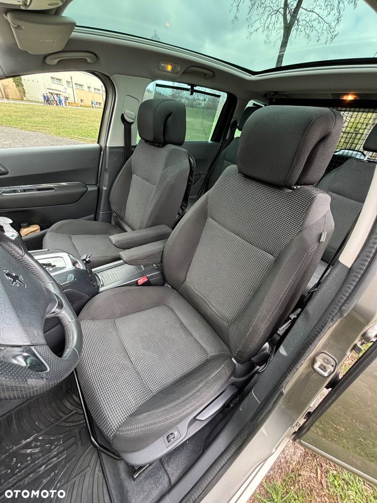 Peugeot 5008 HDI FAP 165 Automatik Premium - 19