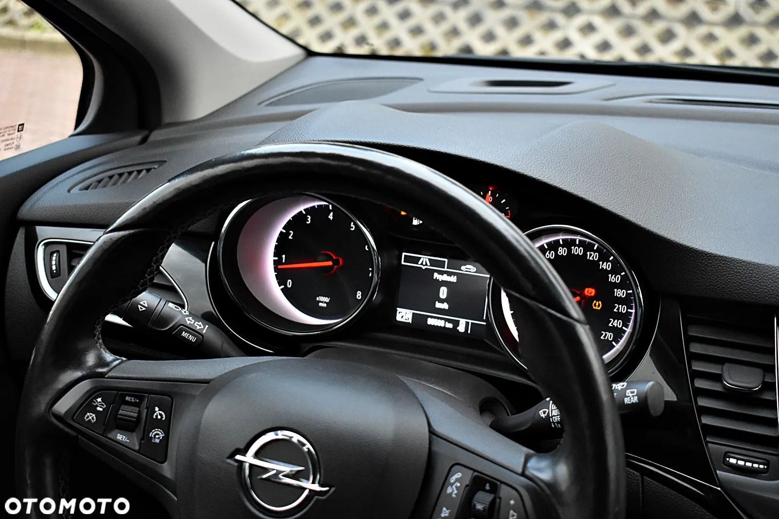 Opel Astra V 1.4 T Enjoy - 27