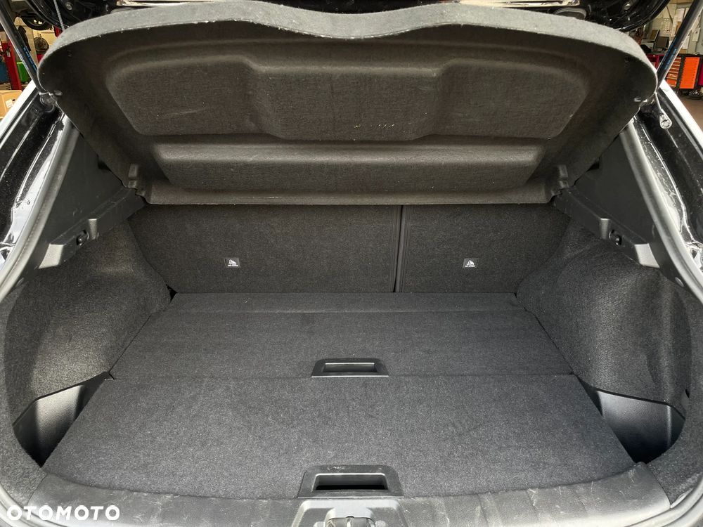 Nissan Qashqai 1.3 DIG-T N-Connecta EU6d - 13