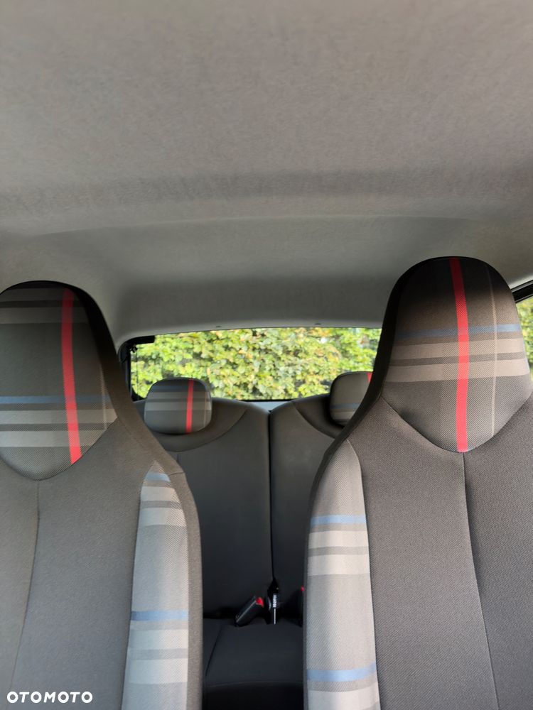 Peugeot 108 PureTech 82 Active - 16