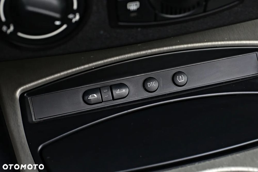 BMW Z4 2.2i - 36