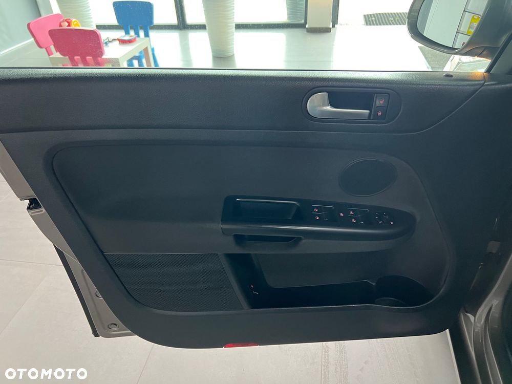 Volkswagen Golf Plus - 23