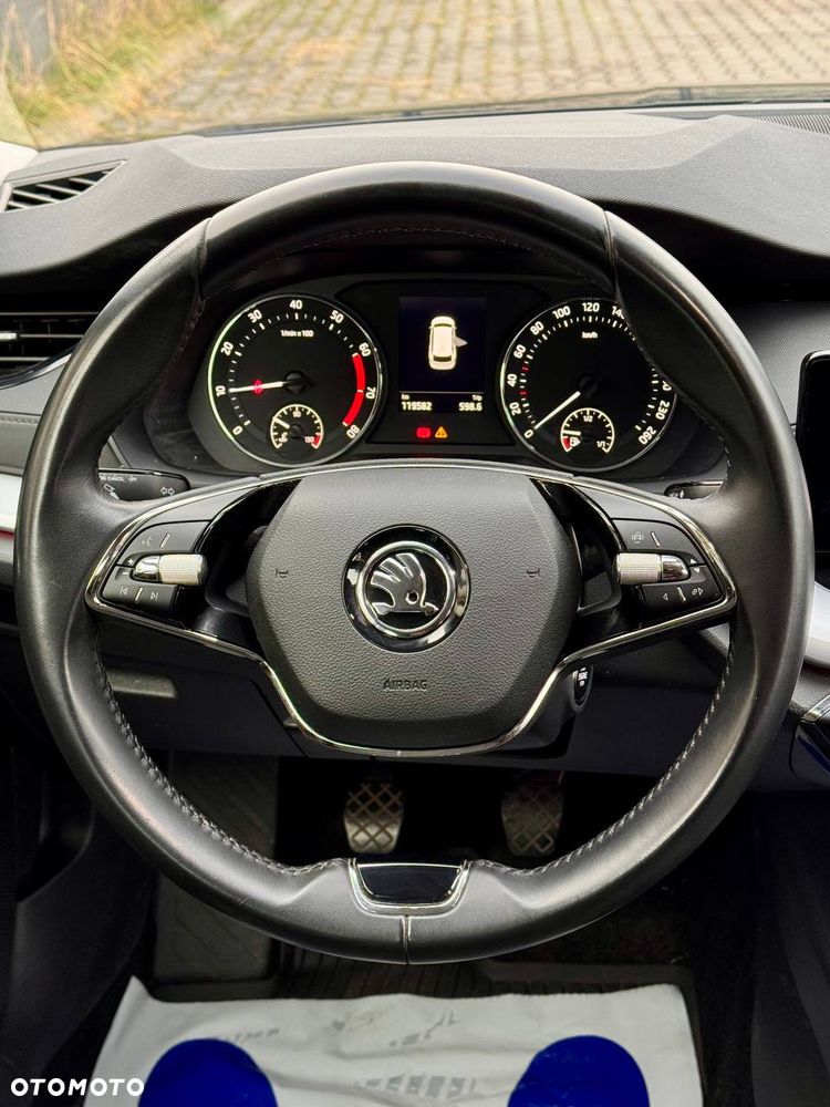 Skoda Octavia 1.5 TSI GPF ACT Ambition - 9