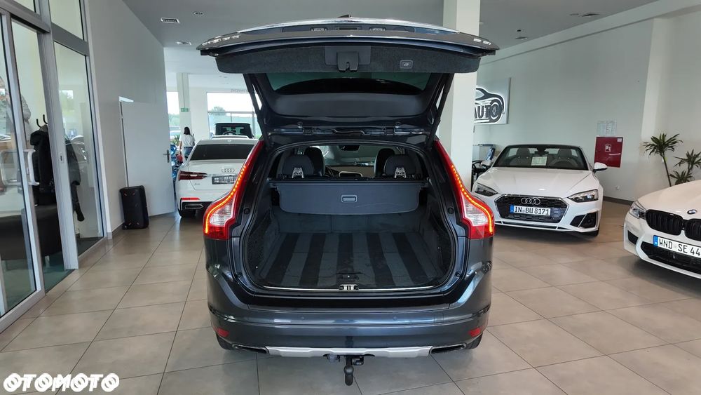 Volvo XC 60 D4 Drive-E Base - 40