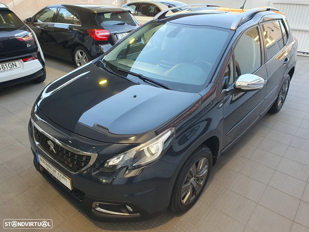 Peugeot 2008 1.2 PureTech Style EAT6 - 7