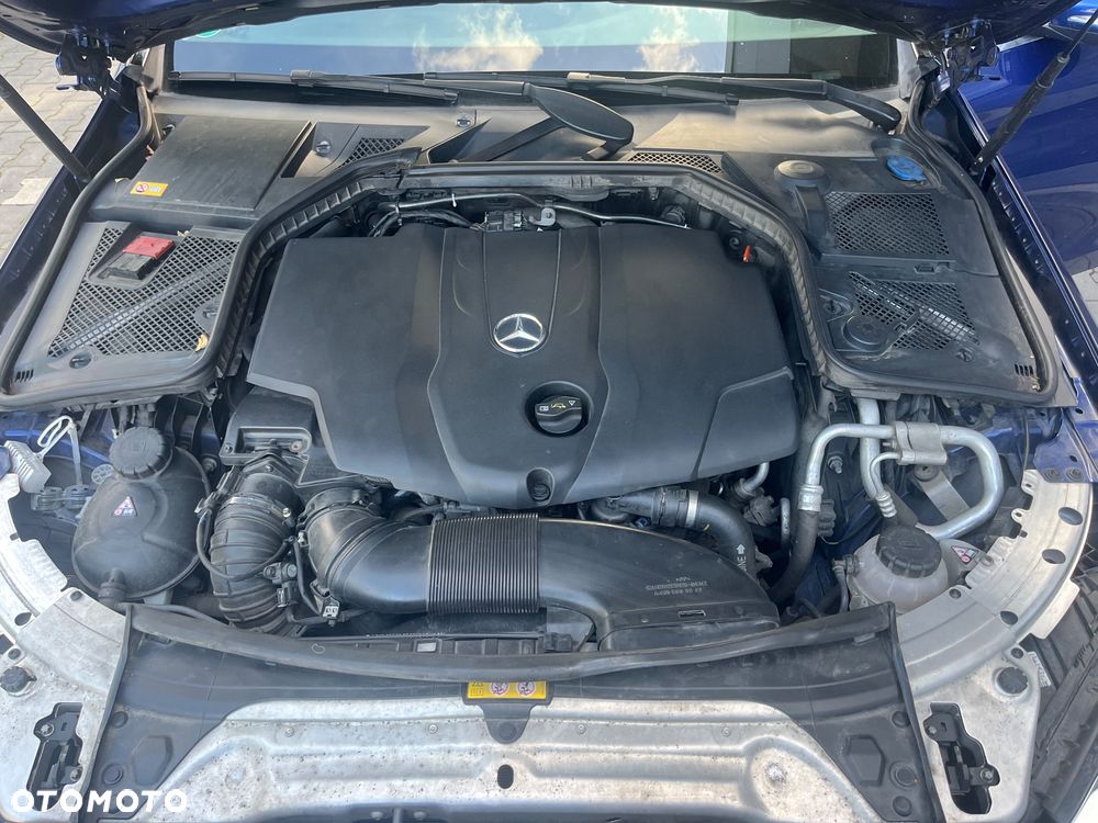 Mercedes-Benz Klasa C 220 (BlueTEC) d T 7G-TRONIC - 23