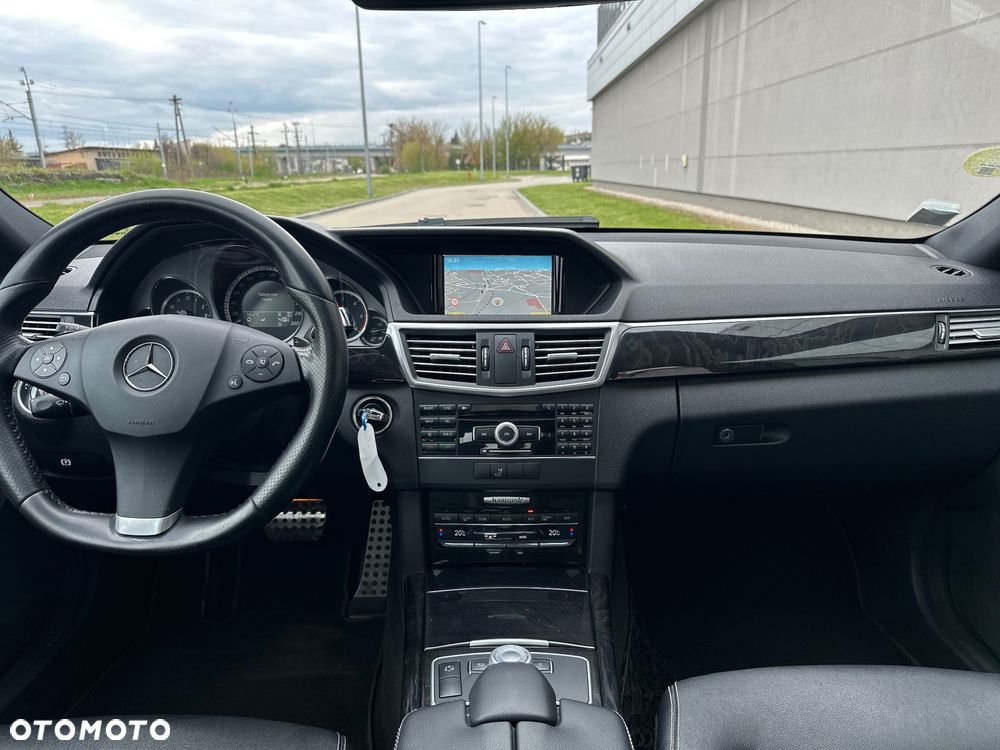 Mercedes-Benz Klasa E 350 CDI 4-Matic Avantgarde - 38