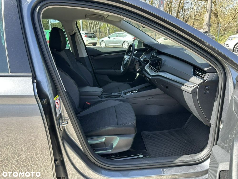 Skoda Octavia 2.0 TDI Ambition DSG - 20