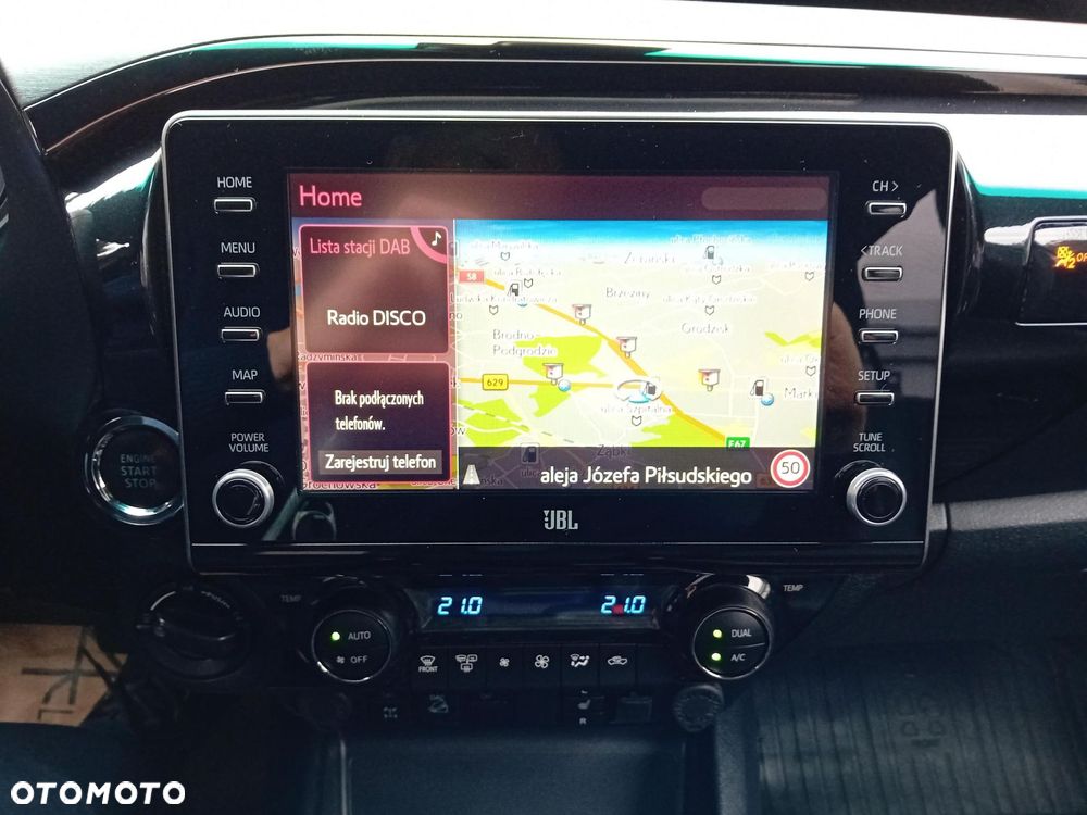 Toyota Hilux 2.8 D-4D Double Cab Invincible Sport 4x4 - 12