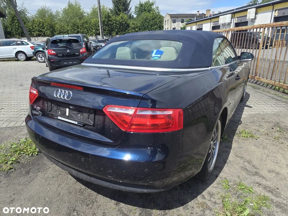 Audi A5 Cabrio - 2