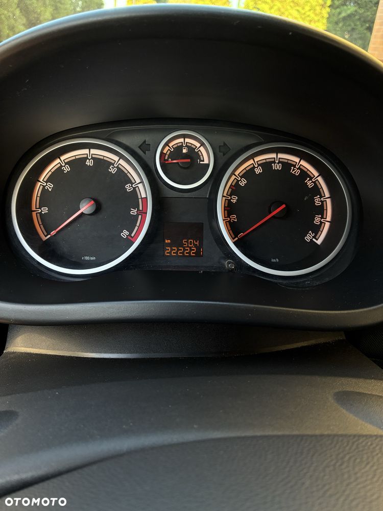 Opel Corsa - 7
