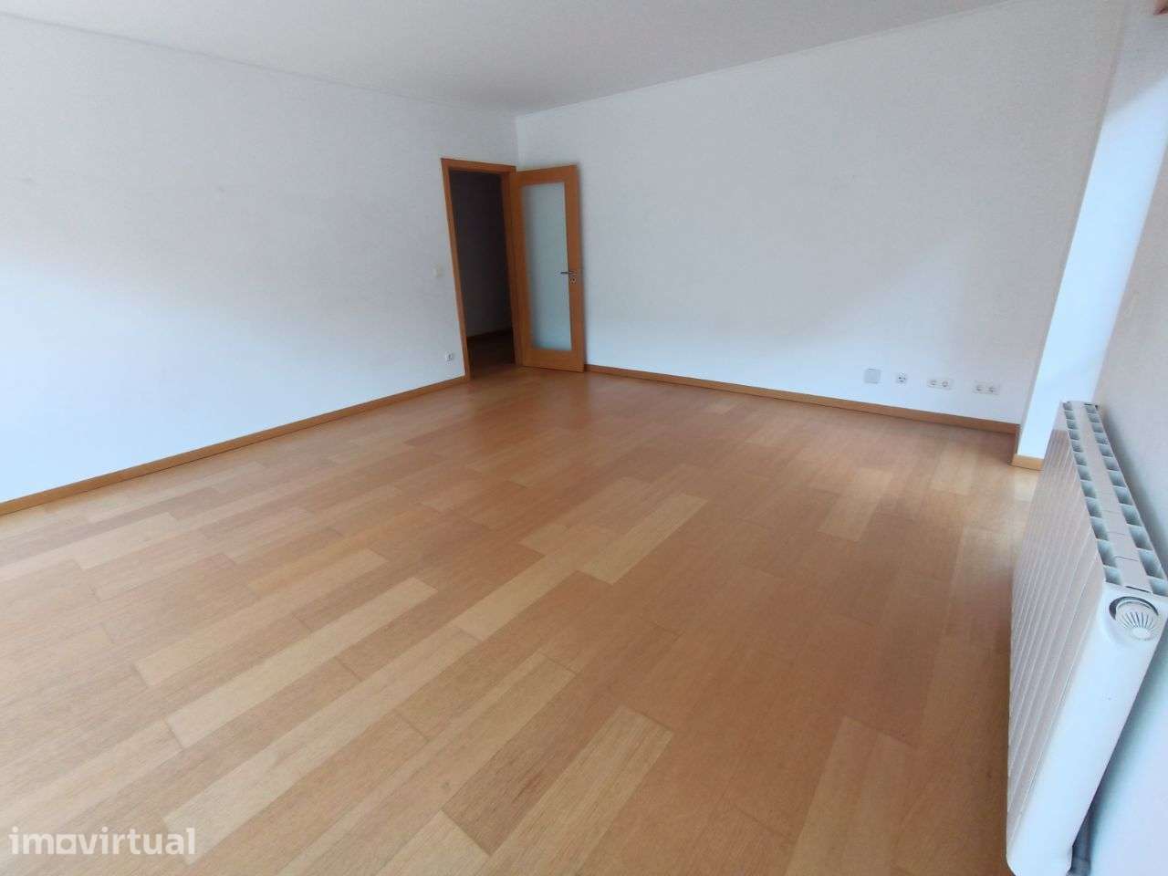 Apartamento T2 em Coimbra (Quinta da Portela) - Grande imagem: 4/12