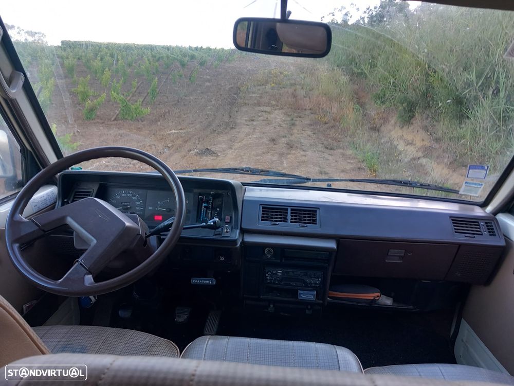 Toyota HiAce - 2