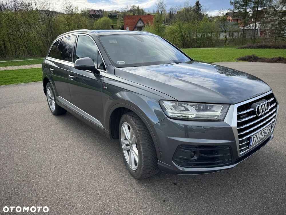 Audi Q7 - 2