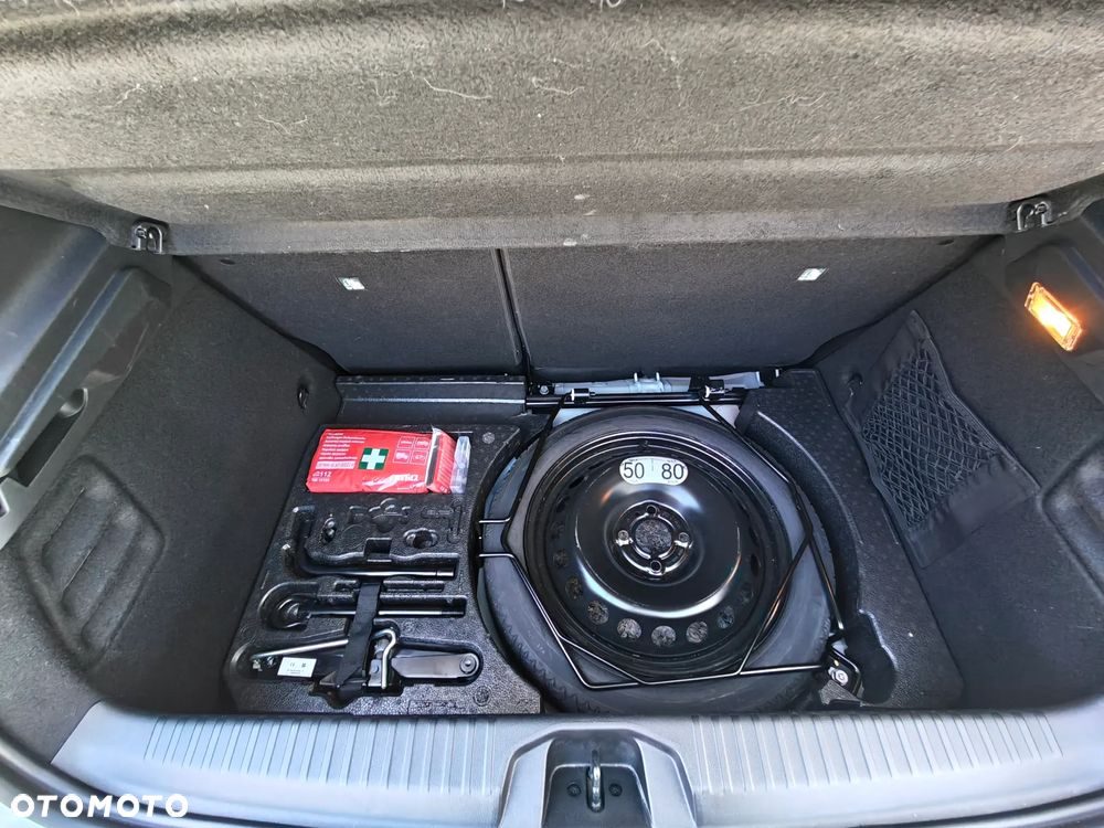 Renault Clio 1.6 E-TECH Full Hybrid 145 Techno - 28