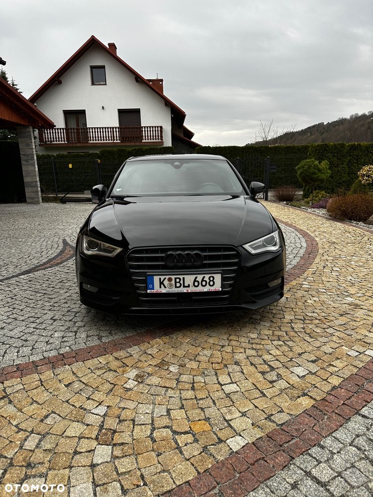 Audi A3 Sportback 2.0 TDI S line Sportpaket - 1