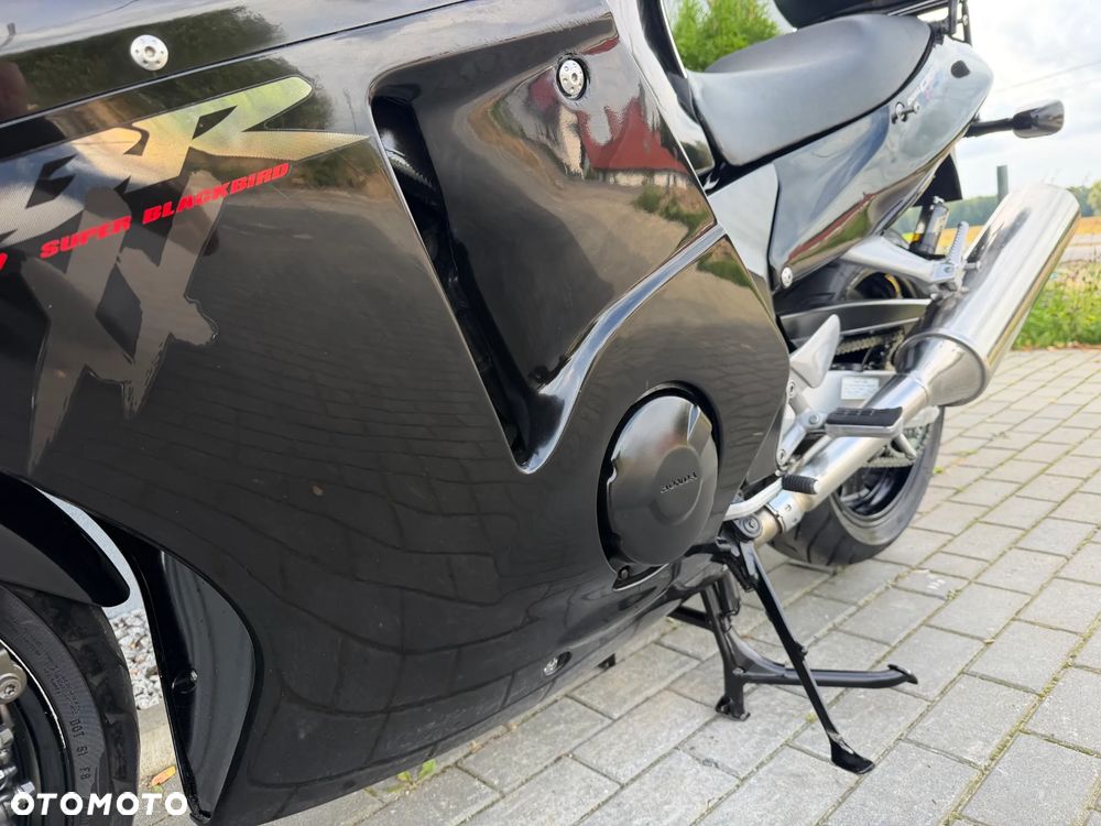 Honda CBR - 40