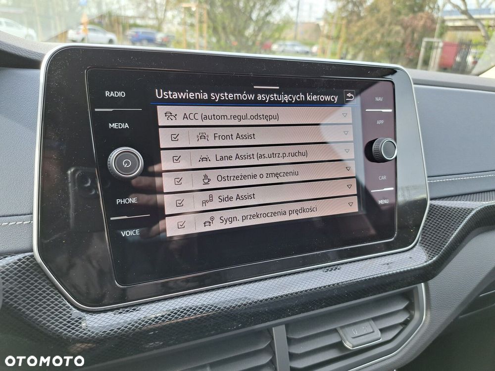 Volkswagen T-Cross 1.5 TSI ACT Style DSG - 17