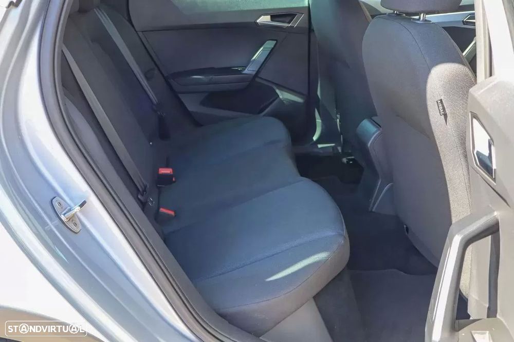 SEAT Arona 1.0 TSI FR - 8