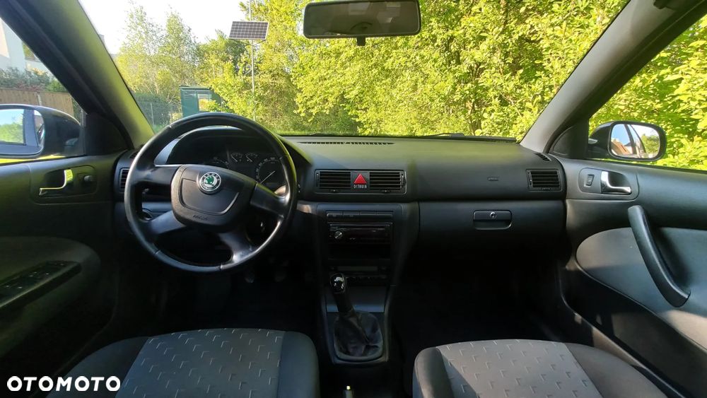 Skoda Octavia 1.9 TDI Tour - 11
