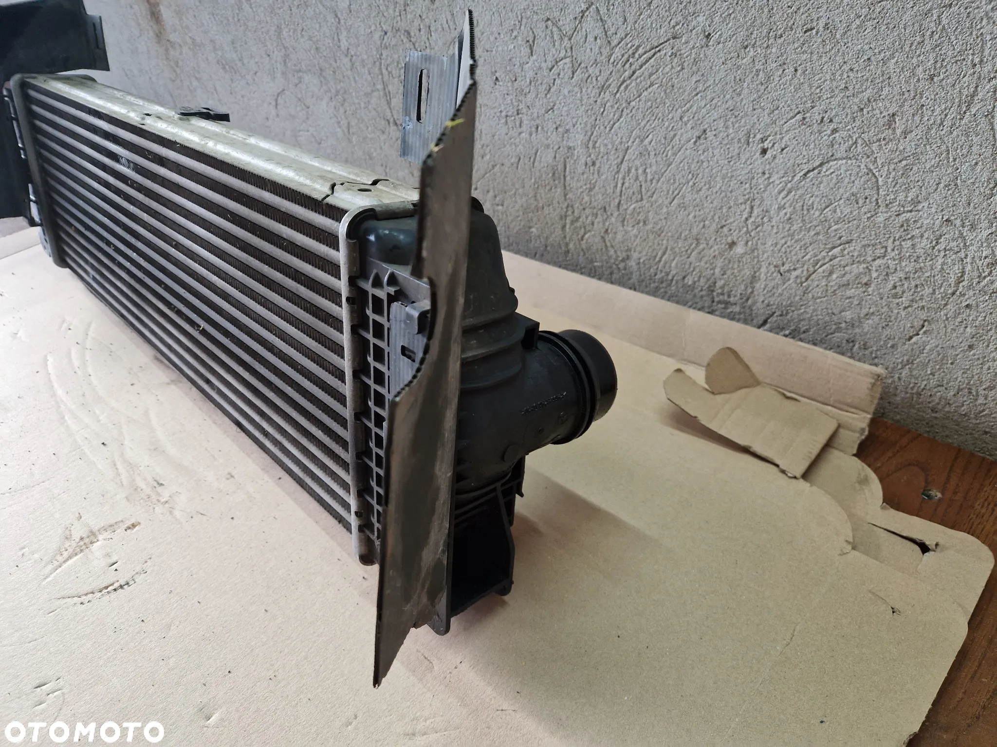 CHŁODNICA INTERCOOLER MERCEDES SPRINTER 906 - 10