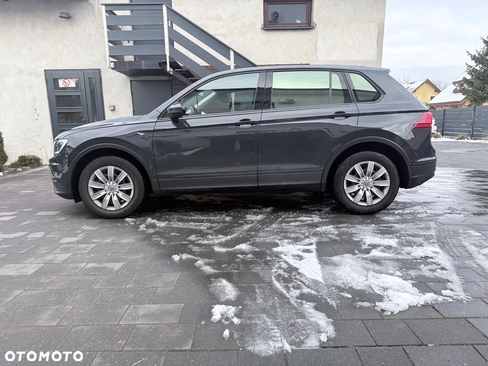 Volkswagen Tiguan - 2