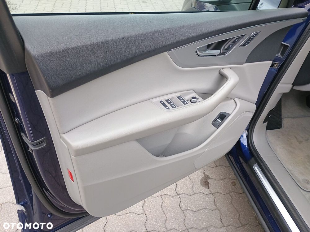Audi Q7 - 19