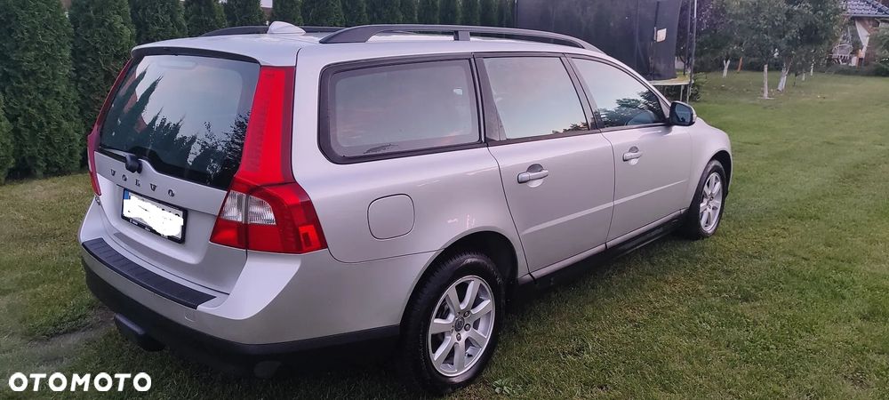 Volvo V70 2.0D Momentum - 19